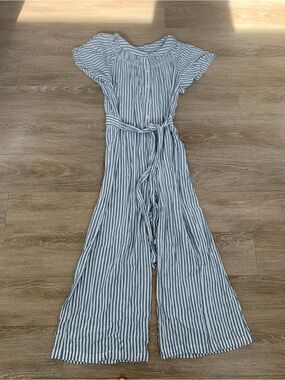 Max Studio Striped Blue & White Wide-Leg Jumpsuit with Tie Waist Size M